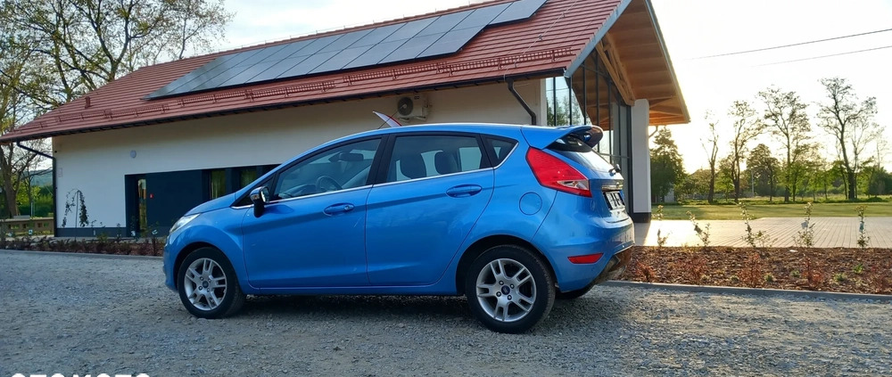 Ford Fiesta cena 22500 przebieg: 169000, rok produkcji 2011 z Świdnica małe 781